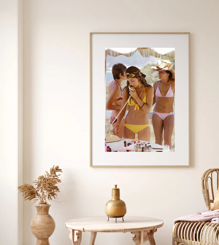 Social Call - 640 x 965, Scandanavian image