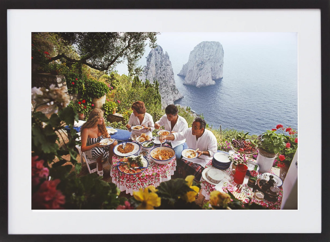 Dining Al Fresco On Capri - 390 x 590, Black image