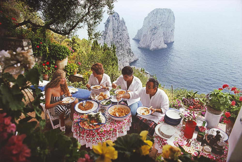 Dining Al Fresco On Capri - 320 x 490, None image